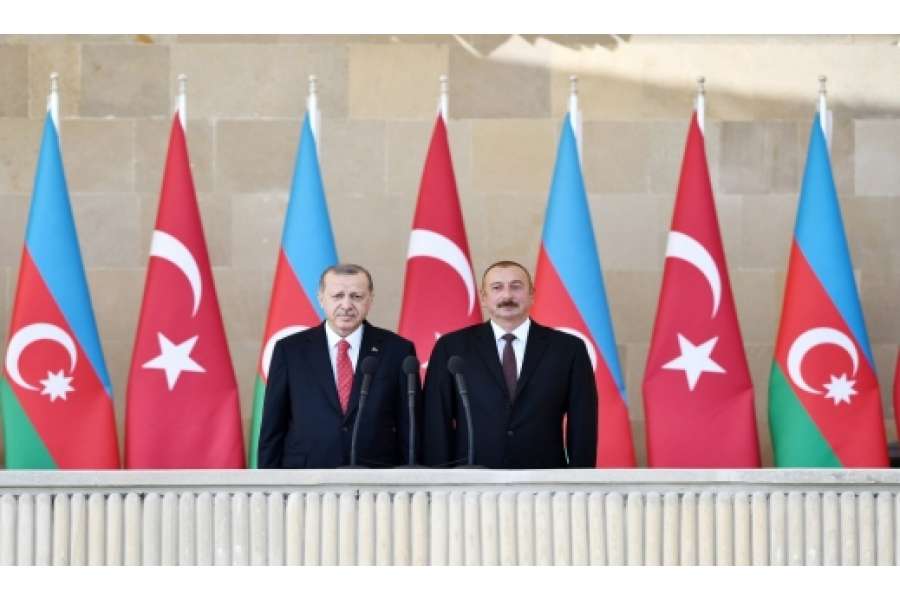 Bakı şəhərinin azad edilməsinin 100 illiyinə həsr olunmuş möhtəşəm parad keçirilib Prezident İlham Əliyev və Prezident Rəcəb Tayyib Ərdoğan paradda iştirak ediblər