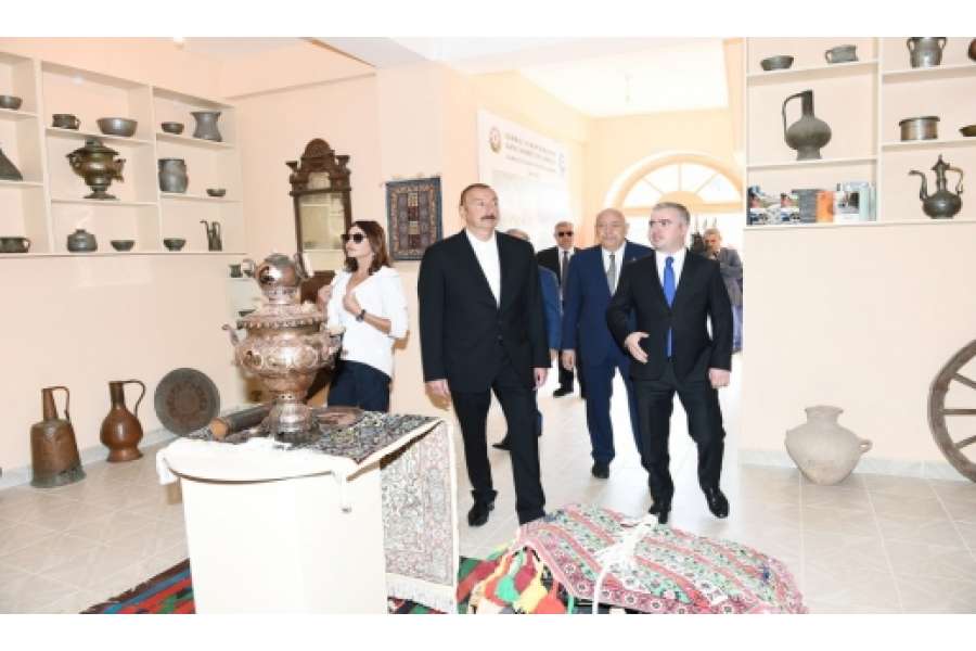 Prezident İlham Əliyev Lahıc qəsəbəsinə təbii qazın verilməsi mərasimində iştirak edib